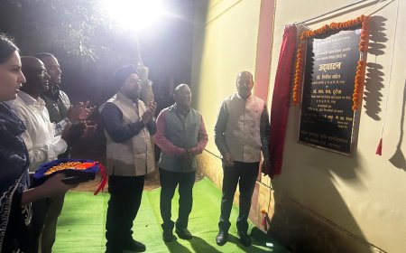 इंदिरा गांधी कृषि विश्वविद्यालय के कुलपति ने शहीद गुण्डाधुर कृषि महाविद्यालय में किया – मशरूम उत्पादन इकाई का उद्घाटन