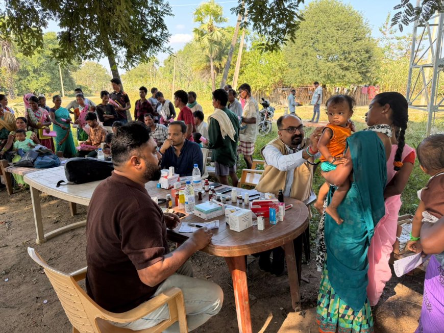 नारायणपुर के कस्तूरमेटा से सुकमा के दुलेड़ तक बीजापुर-सुकमा एवं नारायणपुर जिले के अंदरूनी ईलाके में स्वास्थ्य शिविरों के आयोजन से ग्रामीणों को मिली सहूलियत ,