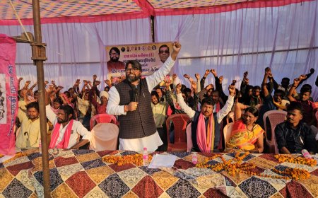 बकावंड में जनता की समस्याओं को लेकर जनता कांग्रेस मुक्ति मोर्चा ने दिया धरना