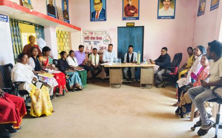 ग्राम निरीक्षण में गढ़िया पहुंचे नोडल अधिकारी,लगा जनचौपाल