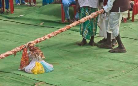 लोक कला की मिशाल-छोटे आरापुर के 60 वर्षीय चमरा, बांस की लकड़ी पर नचाते हैं पुतली