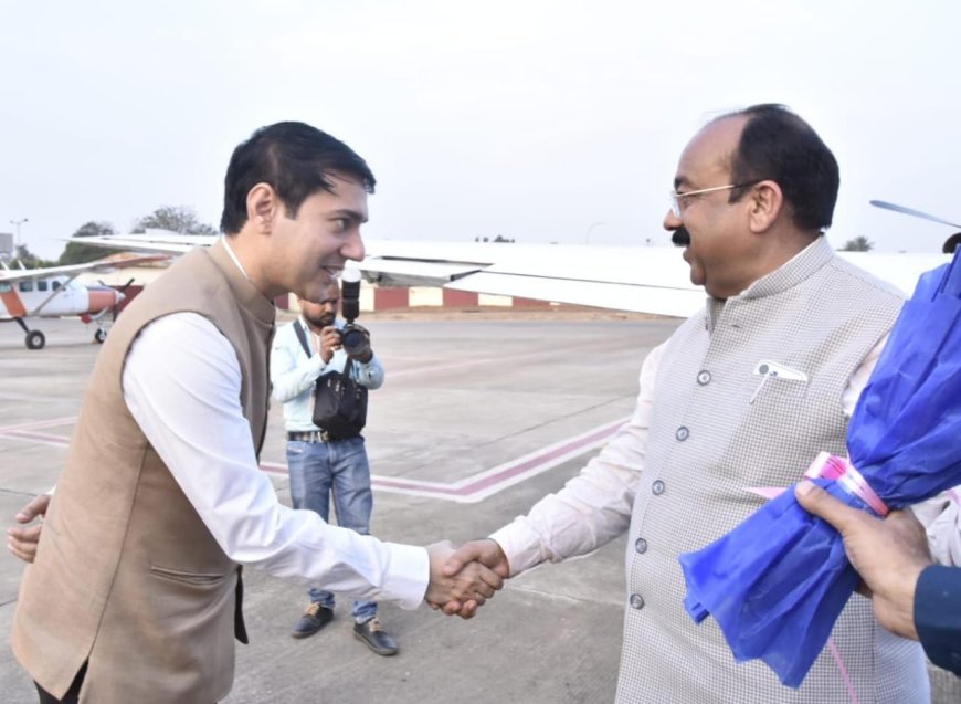 उप मुख्यमंत्री श्री अरुण साव का जगदलपुर एयरपोर्ट पर आत्मीय स्वागत