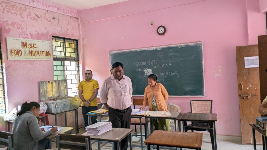 विभागीय परीक्षा का गुरुवार को कमिश्नर श्री डोमन सिंह द्वारा निरीक्षण किया गया