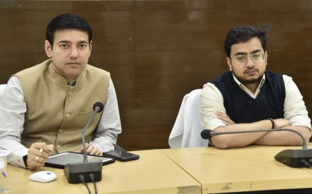 बस्तर में छात्रहित में बड़ा फैसला , कलेक्टर के निर्देश पर अपार आईडी बनाने की मुहिम तेज