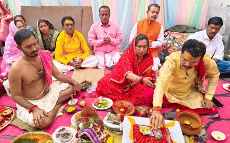 मैत्री संघ मार्ग स्थित श्री ओंकारेश्वर मंदिर में आयोजित प्राण-प्रतिष्ठा महोत्सव