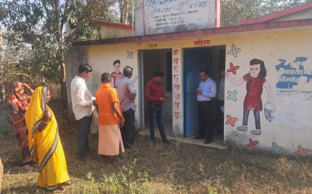 स्वच्छता मिशन को गति देने बस्तर के गांवों में पहुँची राज्य और यूनिसेफ की टीम