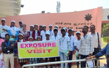 बस्तर के नन्हे वैज्ञानिकों ने उड़ीसा में जाना ब्रह्मांड का रहस्य ,राष्ट्रीय अविष्कार अभियान के तहत शैक्षणिक भ्रमण संपन्न