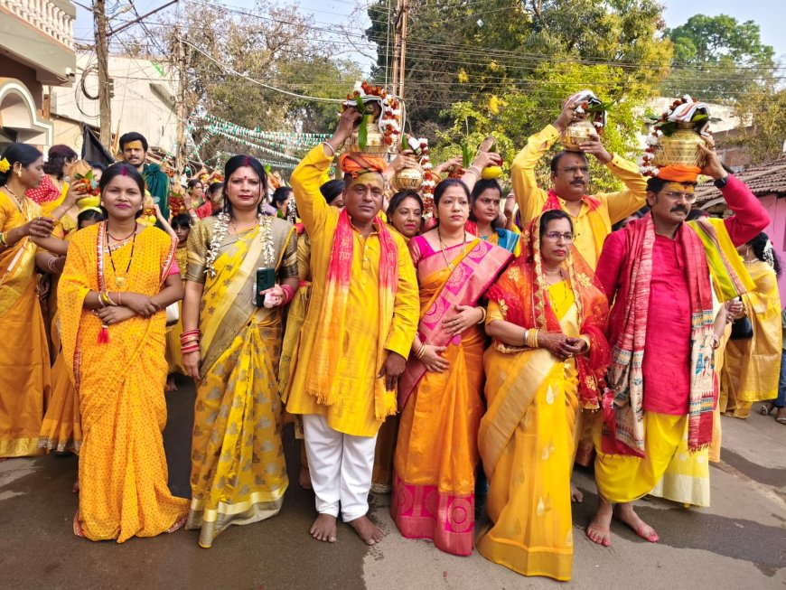 श्री ओंकारेश्वर मंदिर में प्राण-प्रतिष्ठा महोत्सव का शुभारंभ , काया शुद्धि व दीक्षाग्रहण पूजन के साथ निकली कलश यात्रा