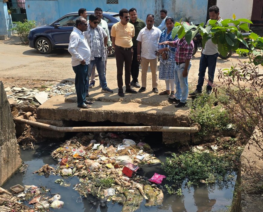 महापौर – संजय पांडे ने किया नगर भ्रमण, लिए गये आवश्यक निर्णय