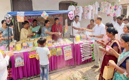 बस्तर की खुशबू और हर्बल रंगों से महकेगी होली , जगदलपुर कलेक्टोरेट में सजे स्व-सहायता समूहों के विशेष स्टॉल