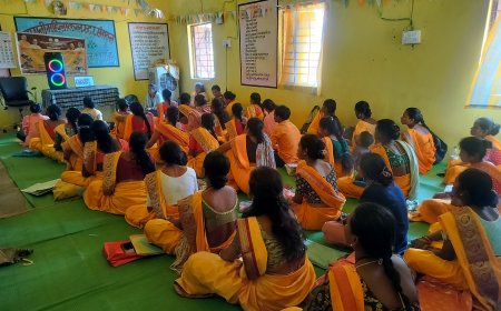 बस्तर के 551 ग्राम संगठनों में महिलाओं ने डिजिटल माध्यम से जानी आत्मनिर्भरता की नई रणनीति