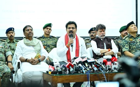छत्तीसगढ़ 31 मार्च 2026 तक सशस्त्र नक्सलवाद से होगा पूर्णतः मुक्त - उपमुख्यमंत्री श्री विजय शर्मा