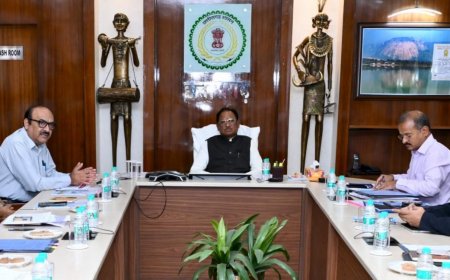 मुख्यमंत्री ने पश्चिम एशिया की उच्चस्तरीय समीक्षा बैठक की वीडियो कॉन्फ्रेसिंग के माध्यम से आईजी, कमिश्नर, कलेक्टरों को दिए निर्देश