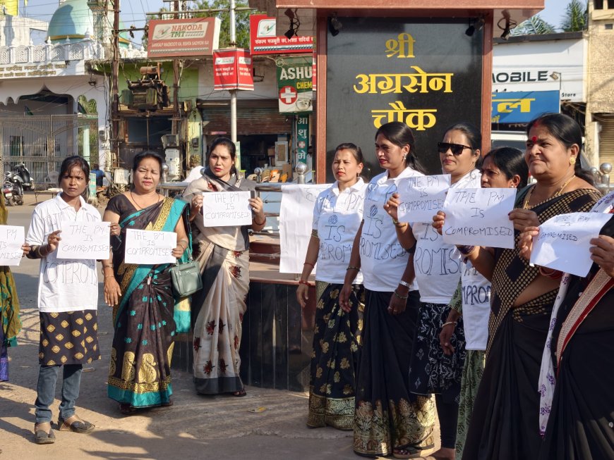 🟥महिला कांग्रेस ने केंद्रीय मंत्री हरदीप सिंह पुरी का किया विरोध प्रदर्शन