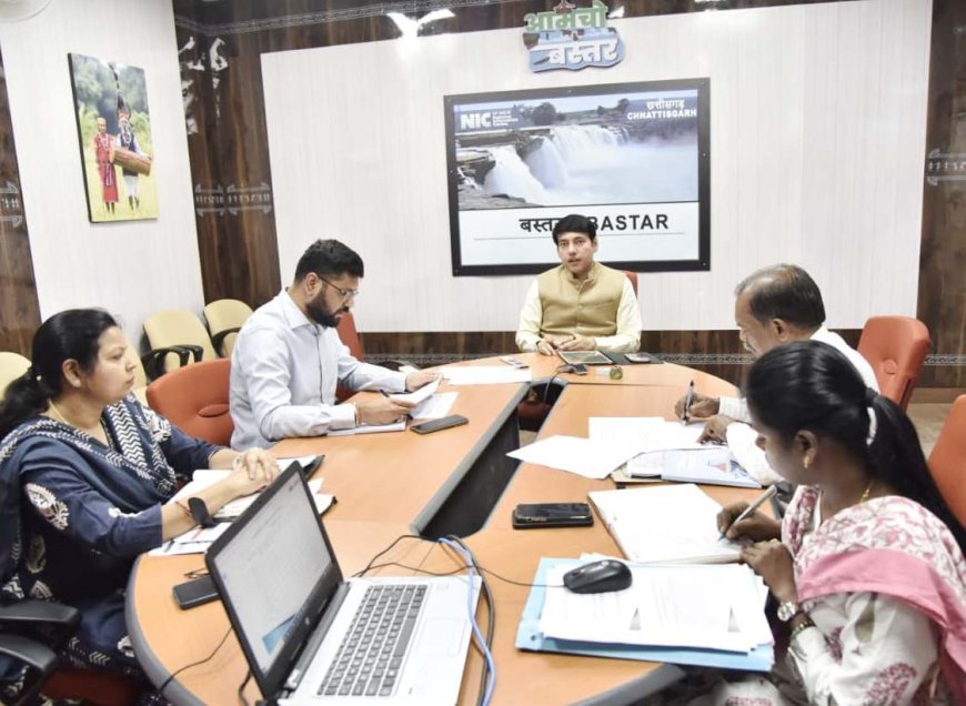 स्वास्थ्य अधोसंरचना में तकनीकी मापदण्डों एवं गुणवत्ता का करें अनुपालन-कलेक्टर श्री आकाश छिकारा