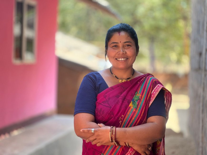 बिहान योजना से बदली सिरमनी बघेल की जिंदगी, कुक्कुटपालन और मछलीपालन से बढ़ी आमदनी