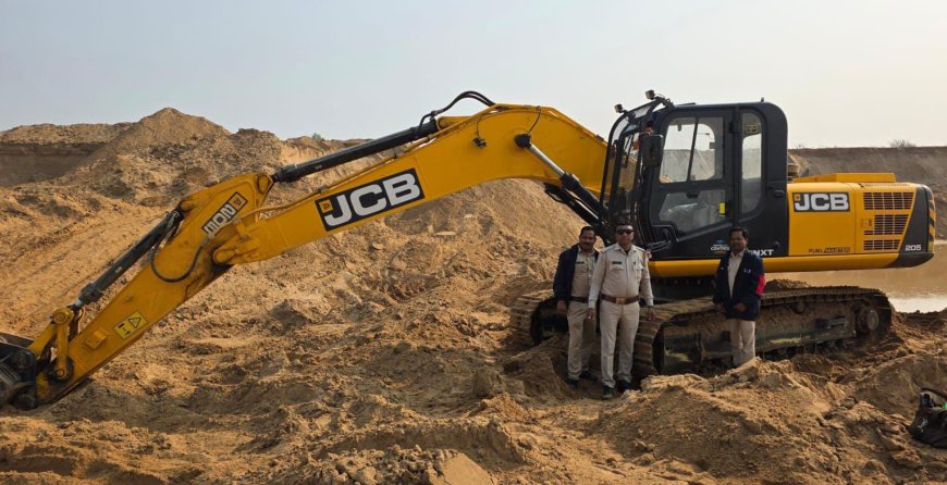 बकावंड में रेत के अवैध उत्खनन पर कार्यवाही, भस्कली नदी से पोकलेन मशीन जब्त
