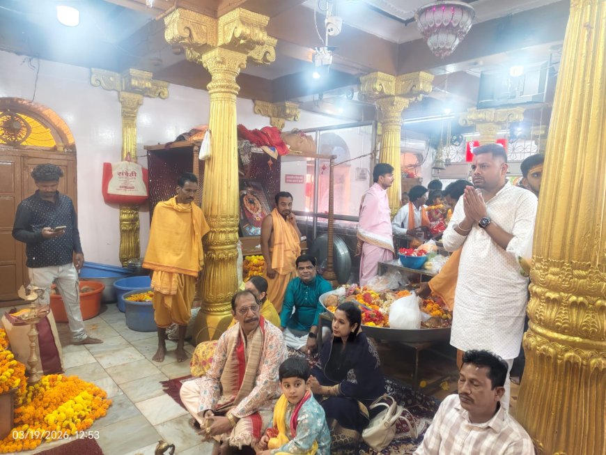 चैत्र नवरात्रि पर मां दंतेश्वरी की पूजा अर्चना की कुमार जयदेव ने
