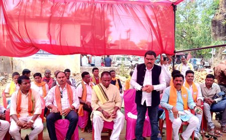 लोहण्डीगुड़ा मण्डल में हनुमान जन्मोत्सव पर अटल सदन भवन का भूमिपूजन संपन्न