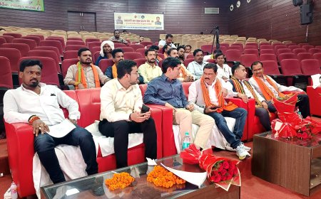 आज कृषि महाविद्यालय कुम्हारवंड में महत्वपूर्ण कार्यक्रम आयोजित किया गया था।
