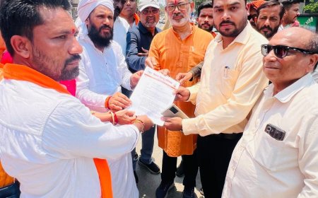 जगदलपुर में बजरंग दल का प्रदर्शन, पुतला फूंककर राष्ट्रपति के नाम सौंपा ज्ञापन
