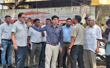सड़क चौड़ीकरण, नाली निर्माण एवं भविष्य की जरूरतों को ध्यान में रखकर कार्य करने के दिए निर्देश
