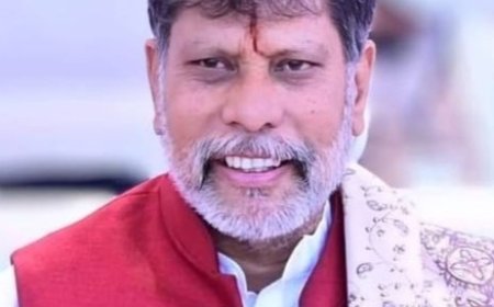 विधायक श्री किरण देव ने मोबाइल ऐप से स्वयं की अपने परिवार की जनगणना–नागरिकों से की डिजिटल भागीदारी की अपील