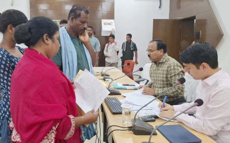 कलेक्टर श्री आकाश छिकारा ने 'स्व-गणना' को जन-अभियान बनाने का दिया मंत्र