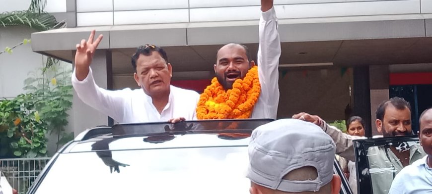 धनुर्जय कश्यप को सहकारिता प्रकोष्ठ के जिला मीडिया प्रभारी बनाने पर बहुत बहुत बधाई एवं शुभकामनाएं 💐💐💐