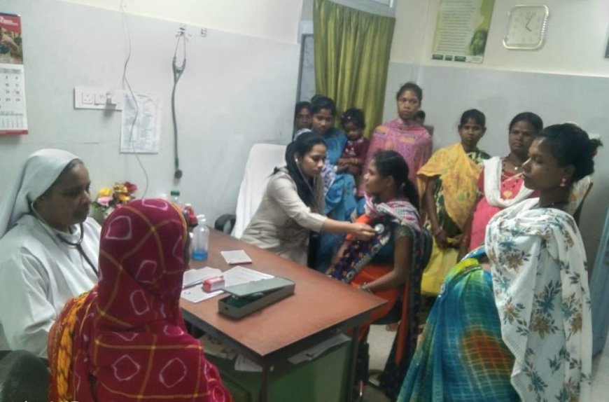 निःशुल्क अल्ट्रासाउंड और रेड कॉल सेंटर से संवर रहा जच्चा-बच्चा का भविष्य
