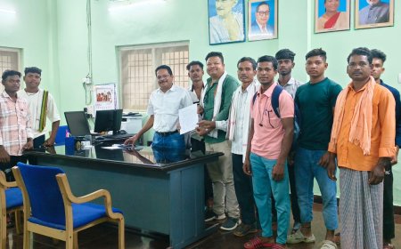 बकावंड ब्लॉक के छिंदगांव 2 के दूरकाडोंगा पारा में पेयजल संकट को लेकर युवा कांग्रेस के पूर्व जिला उपाध्यक्ष हेमंत कश्यप ने सौंपा ज्ञापन
