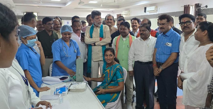 विश्व रेड क्रॉस दिवस पर महारानी अस्पताल में महिला स्वास्थ्य शिविर का आयोजन,बड़ी संख्या में महिलाओं ने उठाया लाभ
