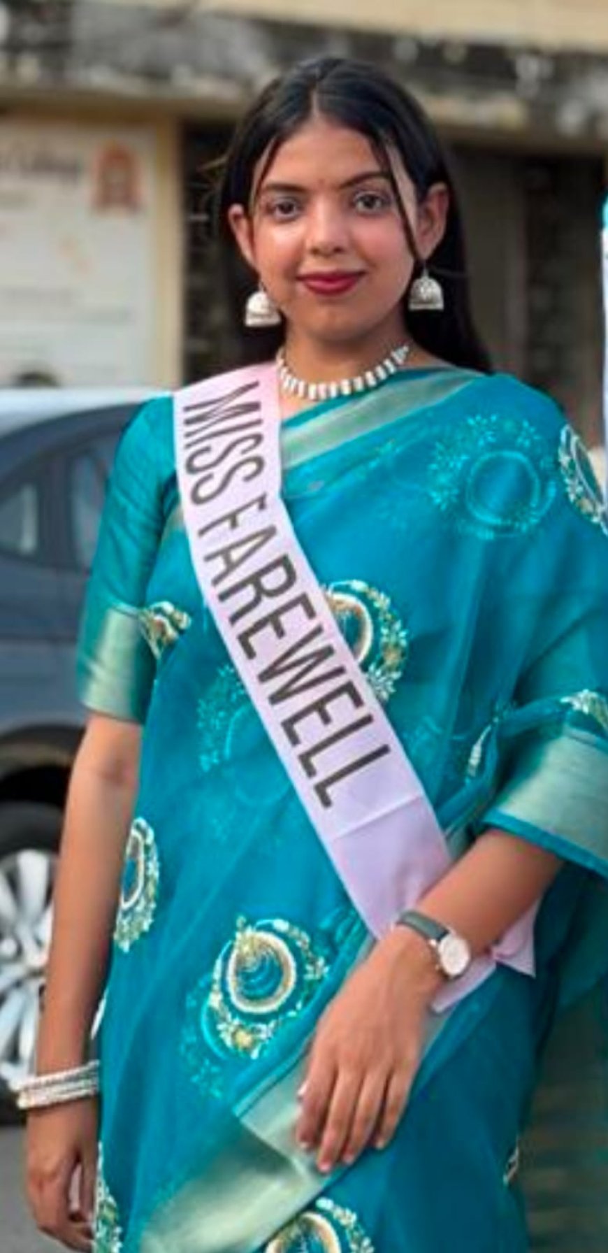 पोस्ट ग्रेजुएट कॉलेज में फेयरवेल समारोह आयोजित, रवीना मूलचंदानी बनीं मिस फेयरवेल