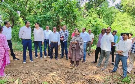 कोंडागांव के माकड़ी ब्लॉक  में डिक्सी गारमेंट फैक्ट्री के लिए स्थल चयन तेज, विधायक लता उसेंडी ने किया निरीक्षण!