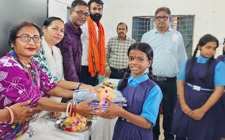 बस्तर के स्कूलों में गूंजा ’स्कूल चलें हम’ प्रवेश उत्सव के साथ नए शैक्षणिक सत्र का हुआ शंखनाद