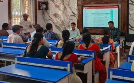 कलेक्टर और पुलिस अधीक्षक ने किया नीट परीक्षा केंद्रों का निरीक्षण