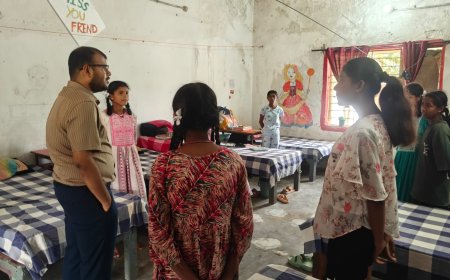 कलेक्टर श्री अमित कुमार ने किया छात्रावासों का औचक निरीक्षण, भृत्य और अधीक्षक निलंबित, कई के प्रभार बदले