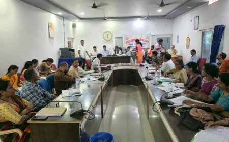आश्रम एवं छात्रावास में प्रवेश हेतु छात्र-छात्राओं का चयन, जनपद पंचायत दरभा में हुई बैठक