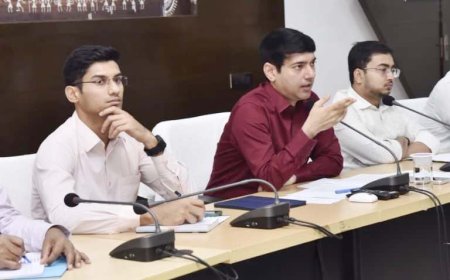 शासकीय आयोजनों में अब सिर्फ देवभोग के उत्पादों का होगा स्वाद,कलेक्टर आकाश छिकारा ने जारी किए निर्देश