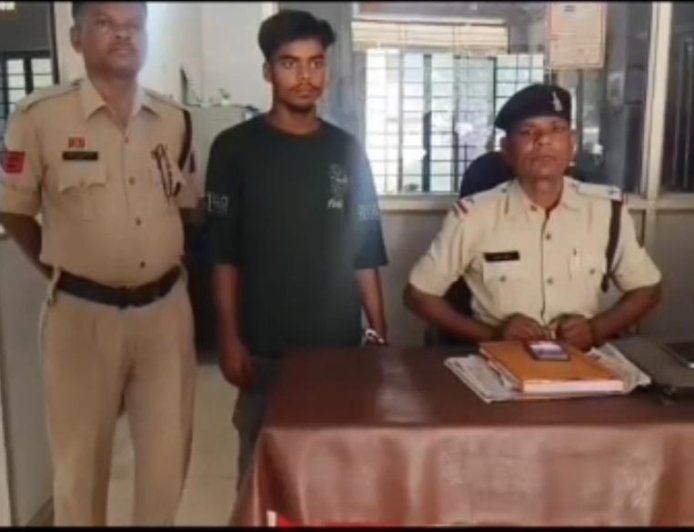 कोतवाली थाना जगदलपुर की टीम ने एक आरोपी को UP से किया गिरफ्तार