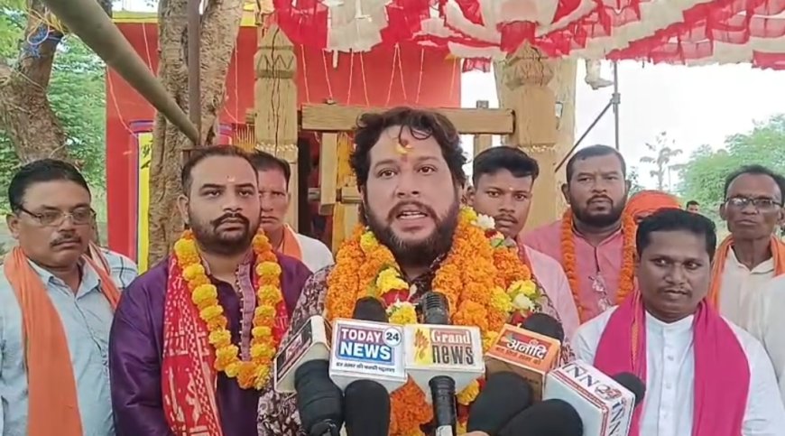 माड़पाल में अंचल के प्रसिद्ध फूल जात्रा का आयोजन, बड़ी संख्या में जुटे ग्रामीण, सुकमा जमींदार परिवार के कुमार विजित देव भी हुए शामिल