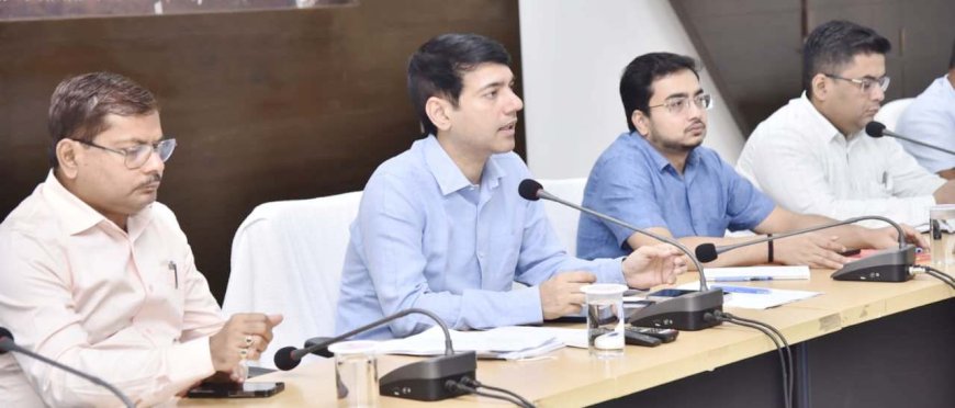 मानसूनी खण्ड-वर्षा और आगामी गर्मी की चुनौतियों से निपटने के लिए जलाशयों को भरने के सख्त निर्देश
