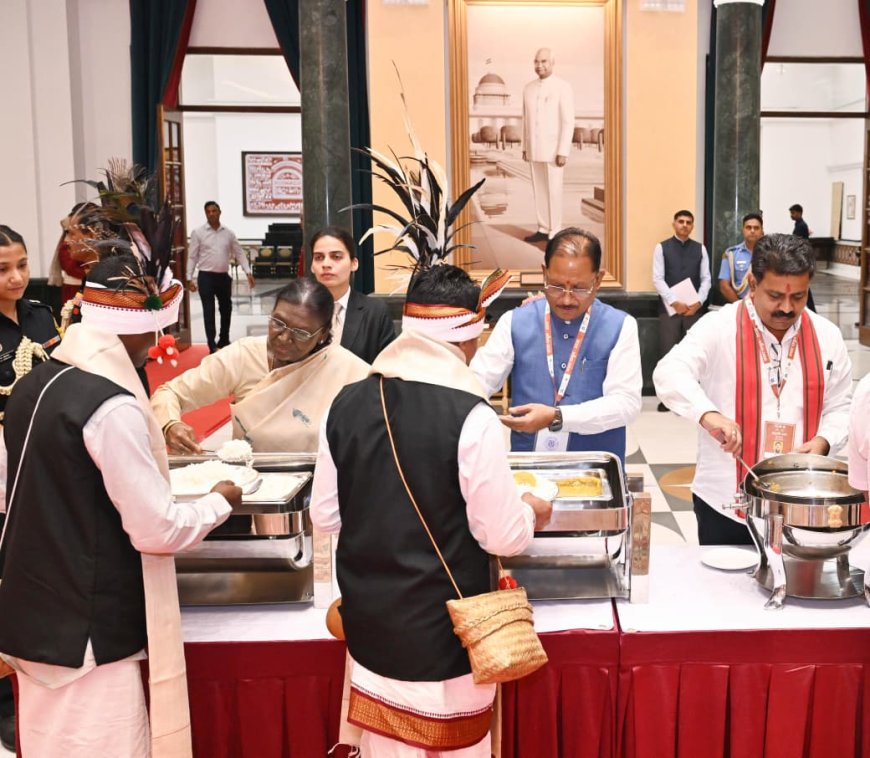 राष्ट्रपति भवन के विशेष अतिथि बने बस्तर के मांझी-चालकी : बस्तर पंडुम-2026 के विजेताओं और जनजातीय प्रतिनिधियों का हुआ विशेष सम्मान