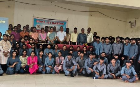 शासकीय आईटीआई बस्तर में 'नव कौशल पथ' के दूसरे दिन उद्योग प्रतिनिधियों ने नव-प्रवेशितों को दिखाया उज्ज्वल भविष्य का मार्ग