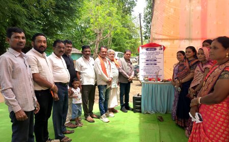तोकापाल ब्लॉक के विभिन्न ग्राम पंचायतों में 104.69 लाख रुपये के विकास कार्यों का भूमिपूजन, विधायक विनायक गोयल ने कहा – विकास की गति रहेगी निरंतर