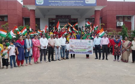 हर घर तिरंगा एवं नशा मुक्त भारत अभियान पर  पीएम जवाहर नवोदय विद्यालय  जगदलपुर में विशेष प्रचार कार्यक्रम का आयोजन।