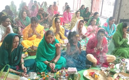 सावन माह के अंतिम सोमवार को आयोजित रुद्राभिषेक पूजन में गूंजा " हर हर महादेव"