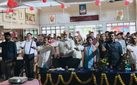 खेलो इंडिया युवा संवाद 2026, जगदलपुर में युवाओं ने सुना प्रधानमंत्री का संदेश, ली नशा मुक्ति की शपथ