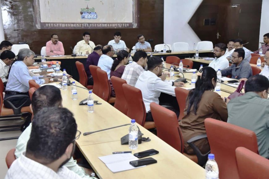 समय-सीमा की बैठक में कलेक्टर ने दिए त्वरित क्रियान्वयन के निर्देश, जनकल्याणकारी योजनाओं सर्वे कार्यों और स्वतंत्रता दिवस तैयारियों की समीक्षा