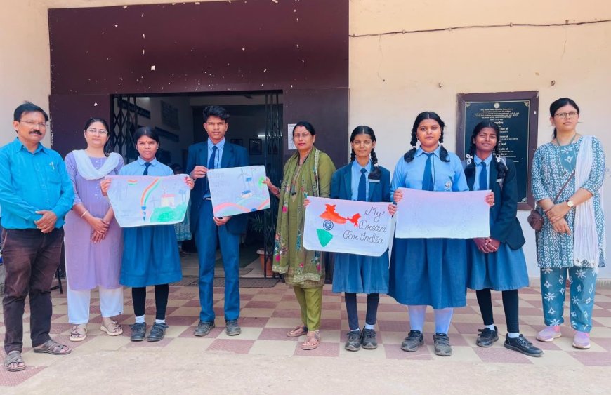सेवा संकल्प अभियान के तहत मांदर ग्राम के स्कूल में बच्चों ने कला से सजाया 'विकसित भारत 2047'